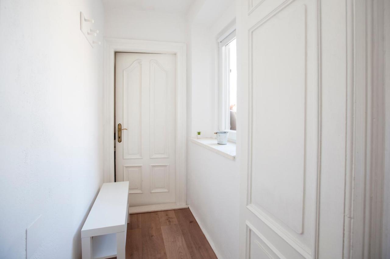Apartment Slavuj Central Square Split Exterior photo