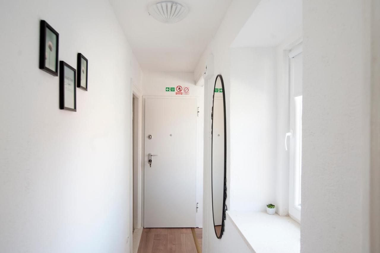 Apartment Slavuj Central Square Split Exterior photo